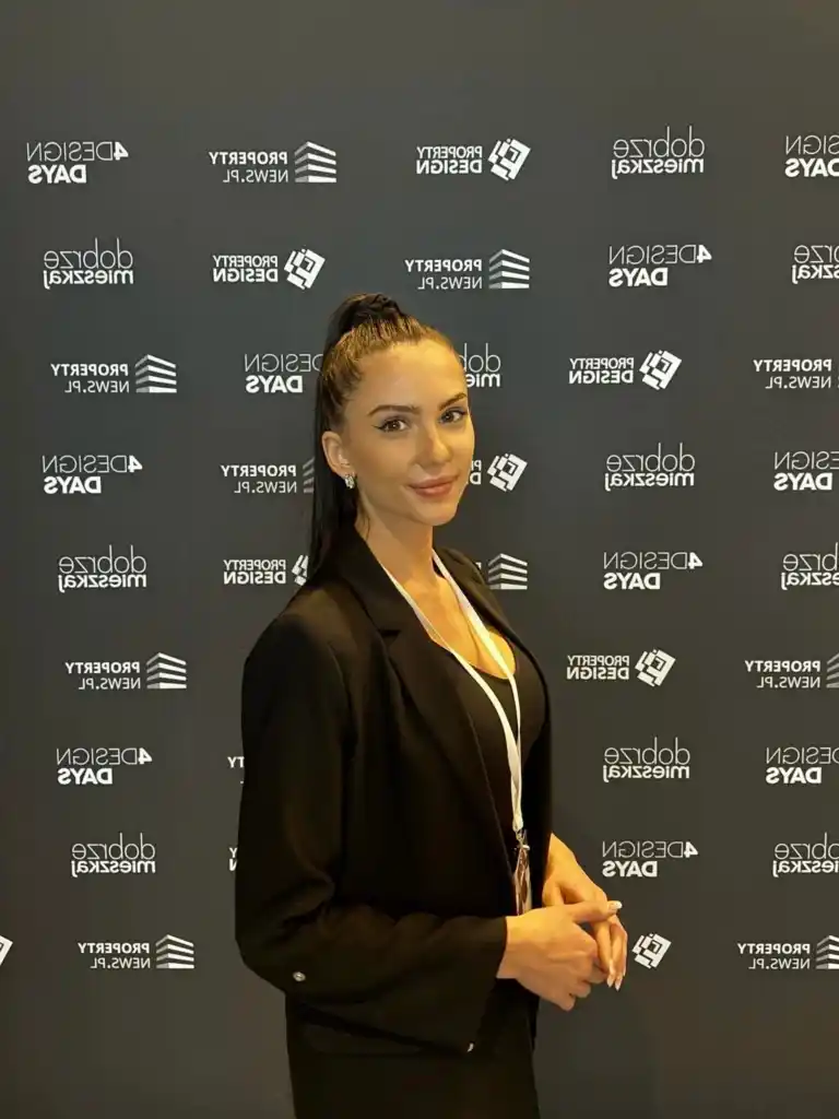 Promotorka Lux Agency Kraków